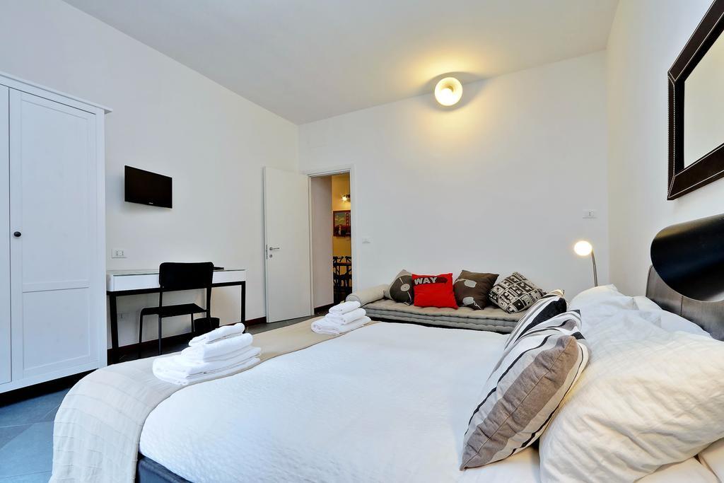 Cozy Apartment Fabia 300 Mt From Colosseum Екстериор снимка